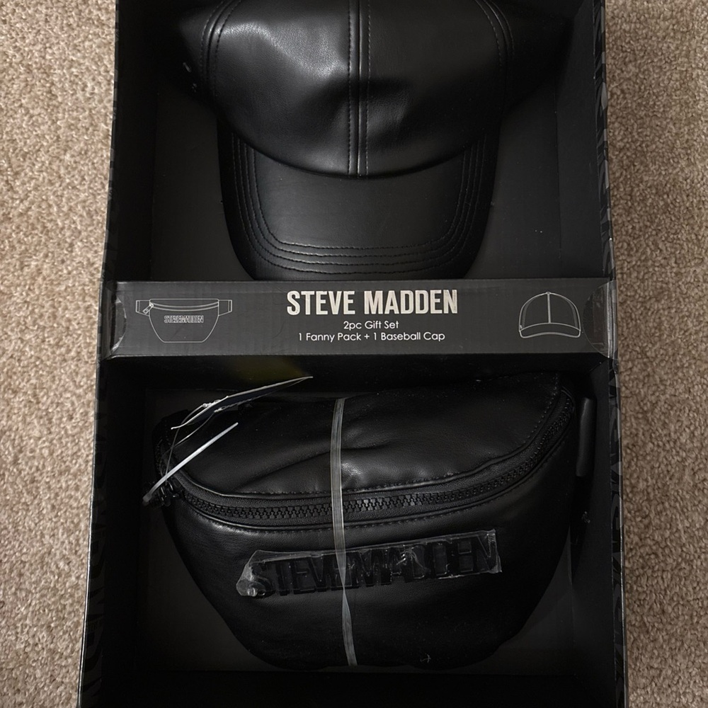 NWT Steve Madden 2-Piece Gift Set - Fanny Pack & Baseball Cap (Black) - Picture 10 of 11